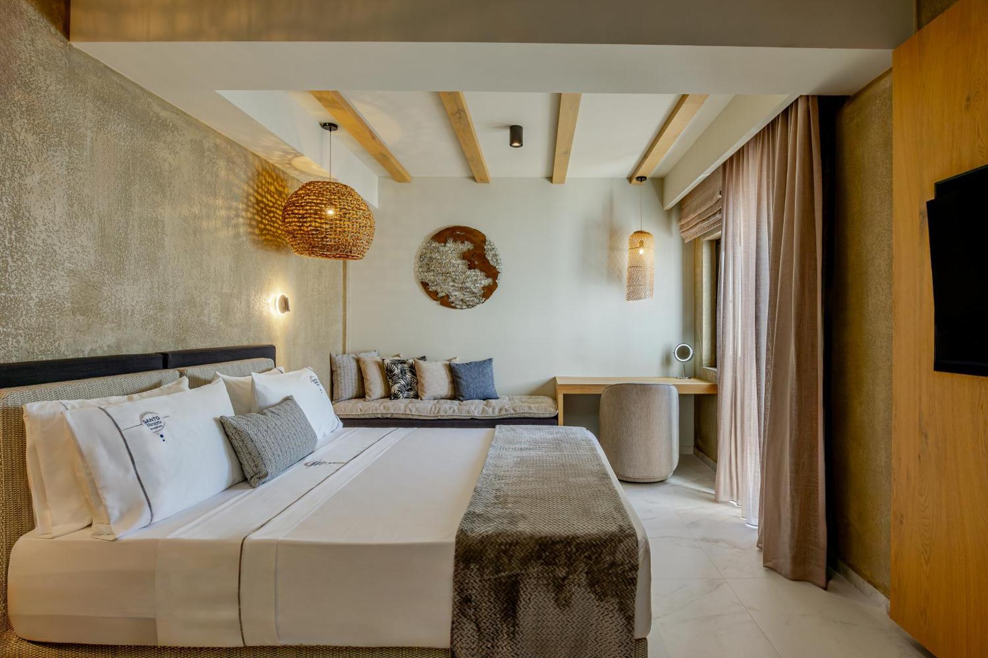Executive Room with Outdoor Jetted Tub
